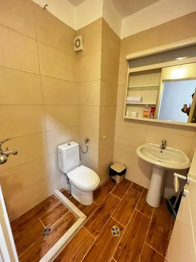 City Centre Apartments Tirana 0*,